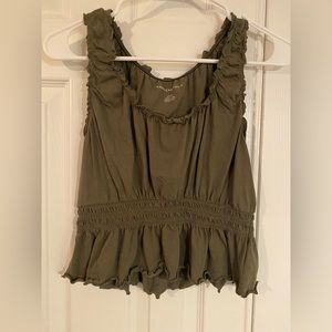 American Eagle Lettuce Edge Gathered Top